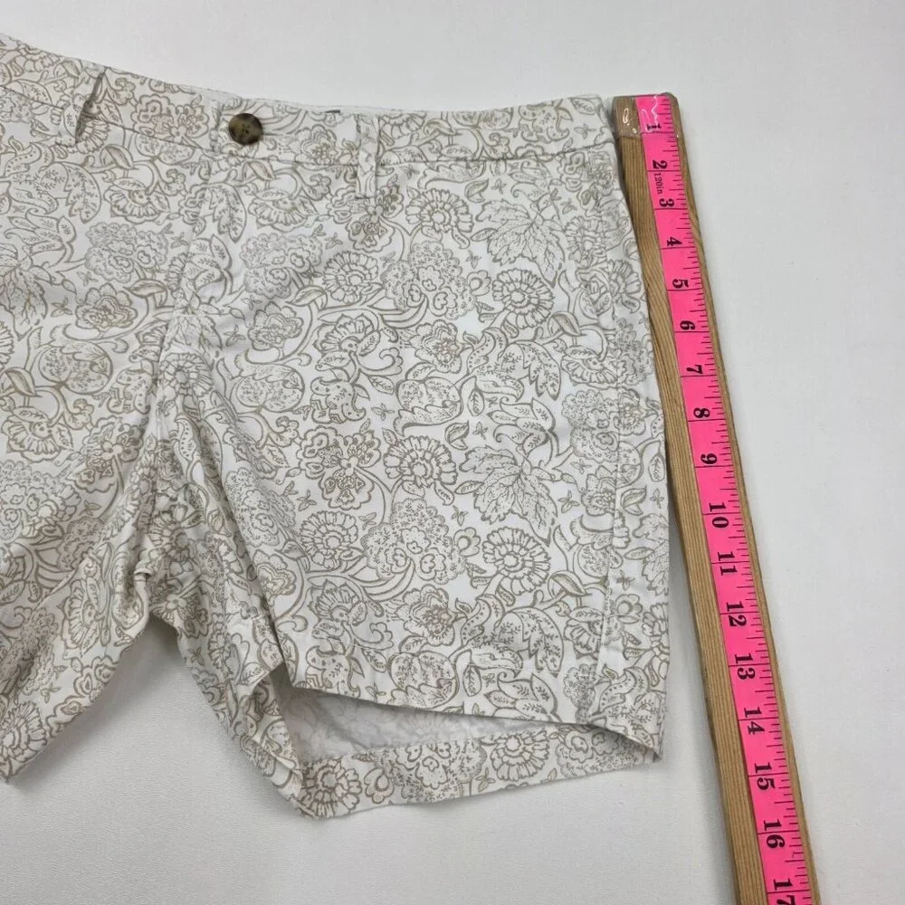 Old Navy Chino Floral Shorts 100% Cotton Womens Size 4 Beige‎ White Mid Rise